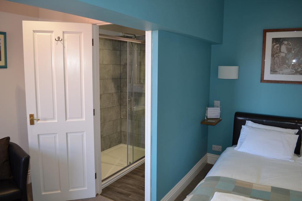 Corra Lynn Bed and Breakfast Γουίτμπι Εξωτερικό φωτογραφία