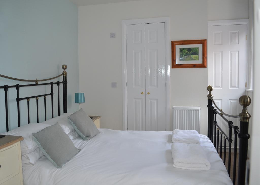 Corra Lynn Bed and Breakfast Γουίτμπι Εξωτερικό φωτογραφία