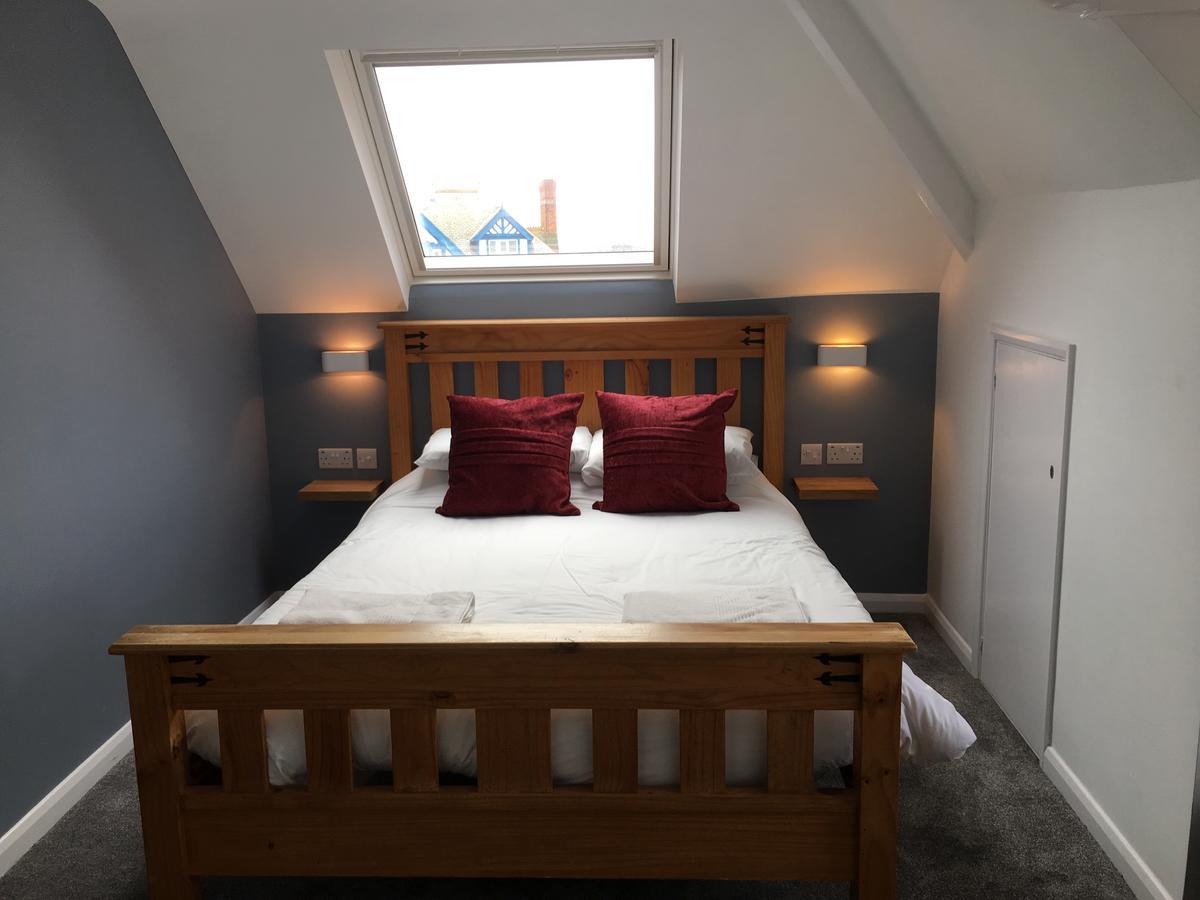 Corra Lynn Bed and Breakfast Γουίτμπι Εξωτερικό φωτογραφία